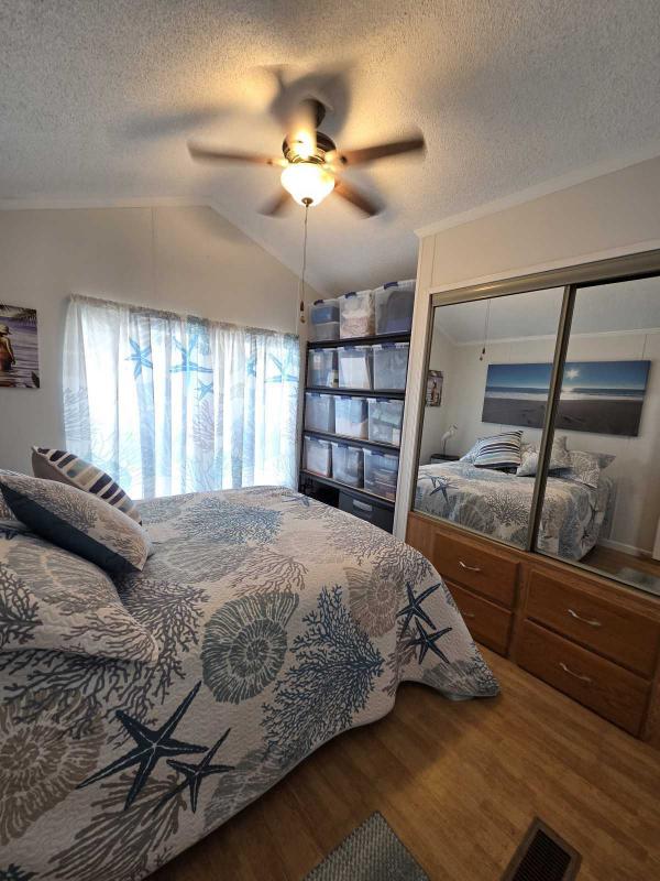 2004 Stwt hs Mobile Home