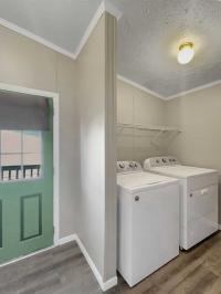 2003 Commodore Manufactured Home