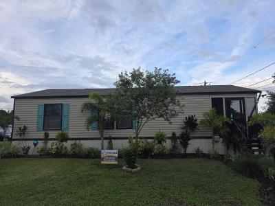 Mobile Home at 7400 46th Ave N Saint Petersburg, FL 33709