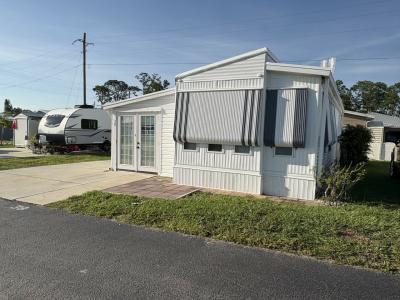 Photo 2 of 11 of home located at 39 Blue Marlin Drive Sebring, FL 33876