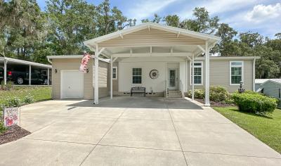 Mobile Home at 135 Magnolia Dr Lady Lake, FL 32159