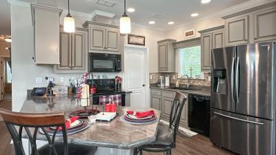 Photo 5 of 18 of home located at 135 Magnolia Dr Lady Lake, FL 32159