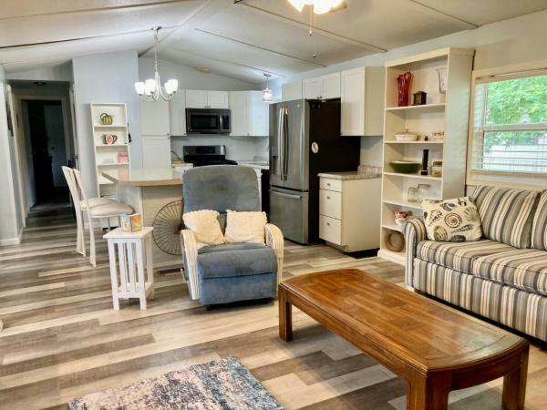 1985 SCHT 1985 Manufactured Home