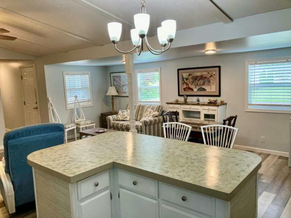 1985 SCHT 1985 Manufactured Home
