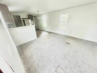 Mobile Home at 401 Apricot Avenue Lot 401Aa Peoria, IL 61604
