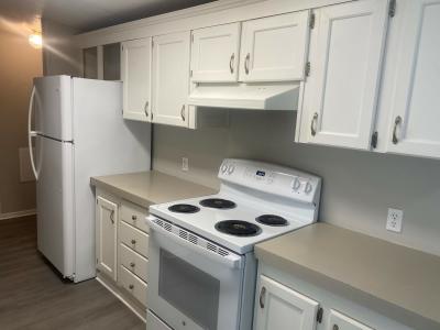 Photo 5 of 14 of home located at 736 Gladiola Dr Auburndale, FL 33823