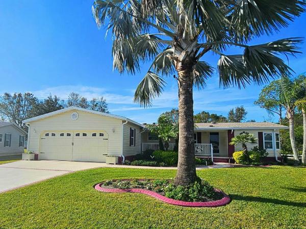 Photo 1 of 2 of home located at 4128 Smoke Signal Sebring, FL 33872
