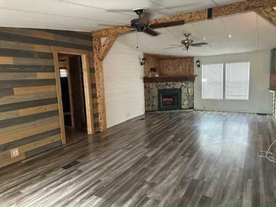 Mobile Home at 9334 Paradise Drive Tampa, FL 33610