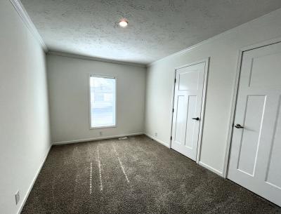 Photo 5 of 11 of home located at 40006 N Tothill Cir Sterling Heights, MI 48310