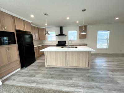 Photo 2 of 11 of home located at 4860 Brittany Ct Sterling Heights, MI 48310