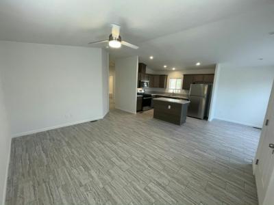 Photo 5 of 20 of home located at 2401 W. Southern Ave. #056 Tempe, AZ 85282