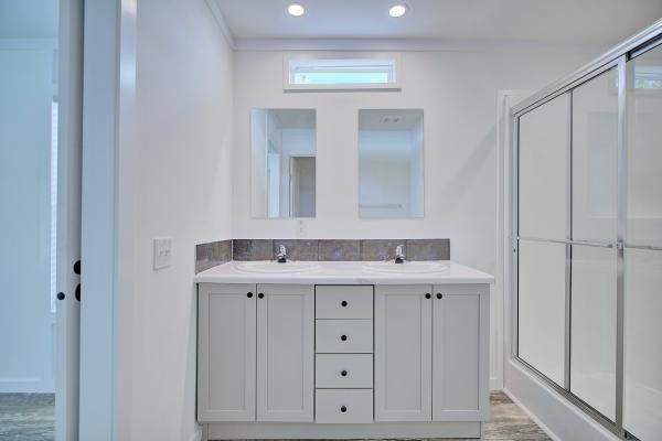 2024 Clayton 100 25TMC24563PH24  Home