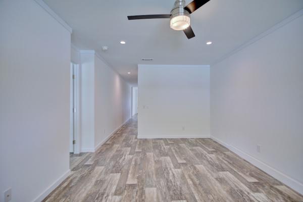 2024 Clayton 106 25TMC24563PH24  Home