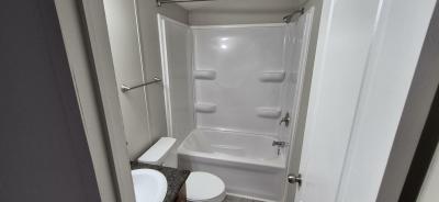 Mobile Home at 142 Riviera Courts Dr Murray, KY 42071