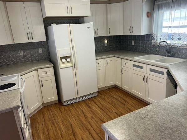 1981 BRIG 3B5240274A Mobile Home