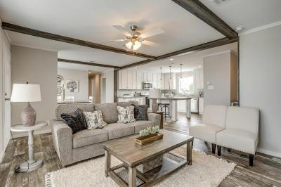 Photo 3 of 8 of home located at 900 Broken Feather Trl 304 Pflugerville, TX 78660