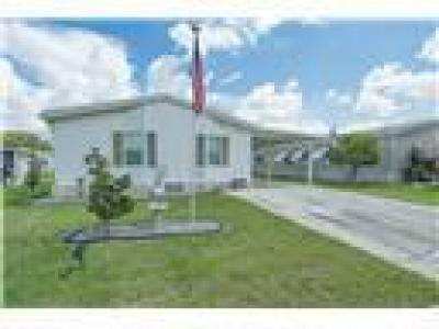 Mobile Home at 37433 Lilly Bea Ave Zephyrhills, FL 33541