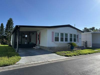 Photo 2 of 39 of home located at 795 County Road 1 Lot 20 Palm Harbor, FL 34683