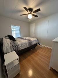 1984 TWIN Manufactured Home