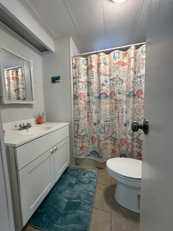 1984 TWIN Manufactured Home