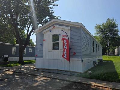Mobile Home at 102 Redwood Dr Morton, IL 61550