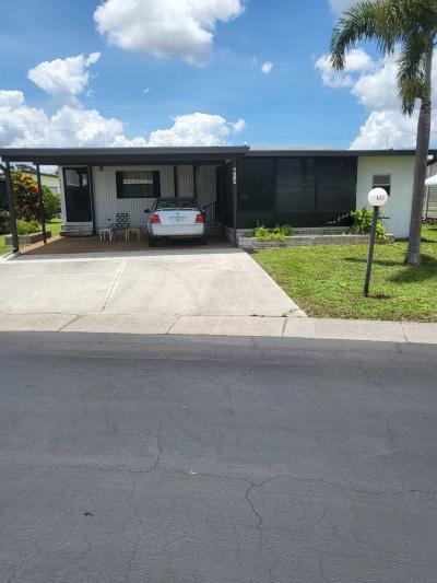 Photo 2 of 16 of home located at 613 Sunrise Ave North Fort Myers, FL 33903