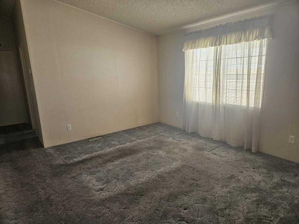 1994 FLEETWOOD SANDALWOOD Mobile Home