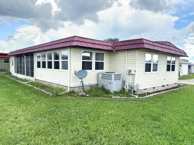 Photo 1 of 38 of home located at 7100 Ulmerton Rd. Largo, FL 33771