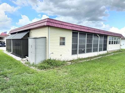 Photo 2 of 38 of home located at 7100 Ulmerton Rd. Largo, FL 33771
