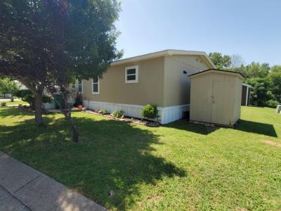 Photo 4 of 43 of home located at 5537 Bonanza Drive Haltom City, TX 76137