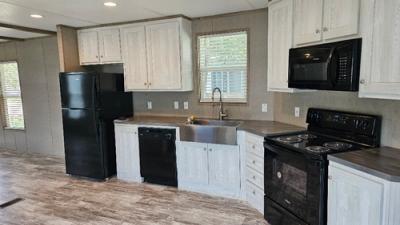 Photo 3 of 11 of home located at 4701 E Rice St Spc 38 Lubbock, TX 79403