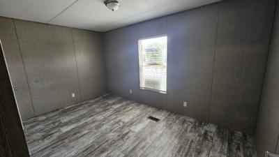 Photo 5 of 11 of home located at 4701 E Rice St Spc 38 Lubbock, TX 79403