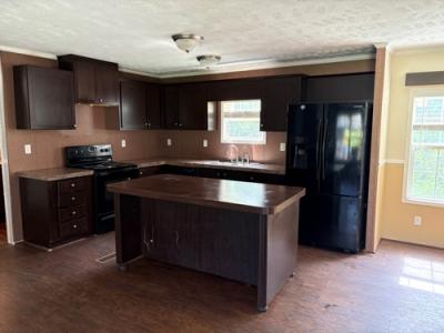 Photo 2 of 14 of home located at 2420 Union Hwy Gaffney, SC 29340