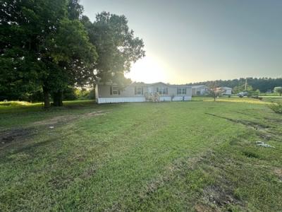 Mobile Home at 105591 S Meadow Wood Dr McLoud, OK 74851