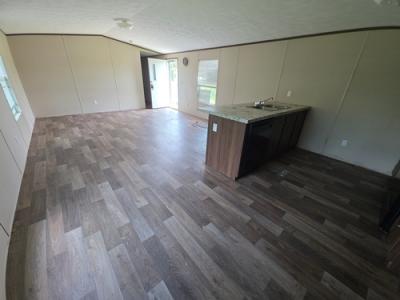 Photo 3 of 10 of home located at 255 Glover Rd Boaz, AL 35956