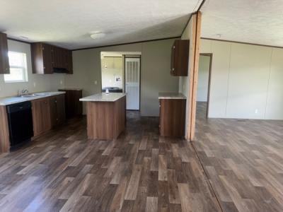 Photo 4 of 12 of home located at 109 Pine Ridge Rd Eastman, GA 31023