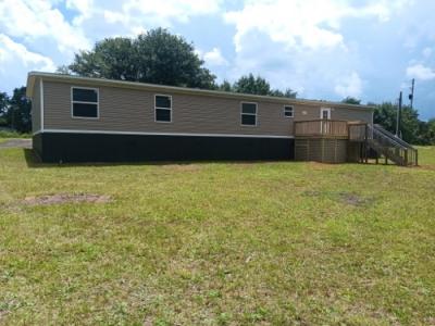 Photo 4 of 22 of home located at 169 Pats View Loop Johnston, SC 29832