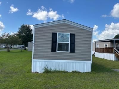 Photo 3 of 16 of home located at 1000 Renaud Dr Lot 74 Scott, LA 70583