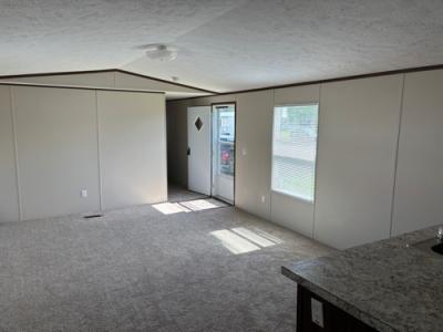 Photo 5 of 16 of home located at 1000 Renaud Dr Lot 74 Scott, LA 70583