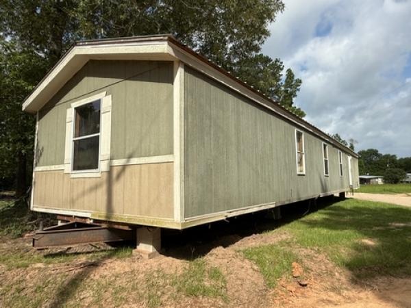 Photo 1 of 1 of home located at 2401 Pocahantis Bnd Willis, TX 77378