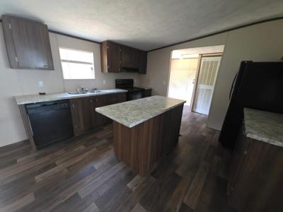Photo 3 of 16 of home located at 2477 Cove Spring Rd Boaz, AL 35956