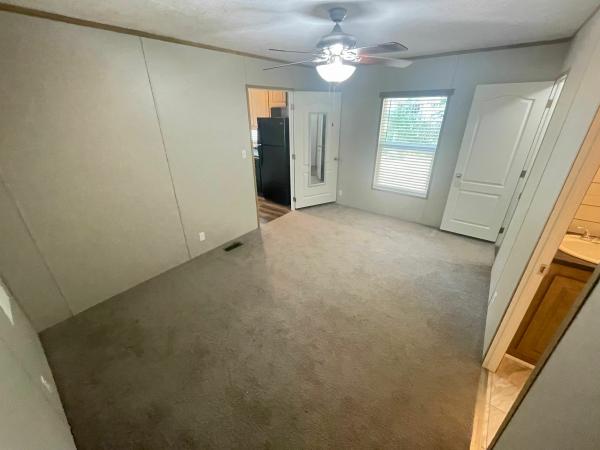 2022 22B Mobile Home