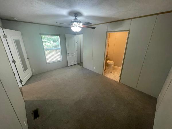 2022 22B Mobile Home