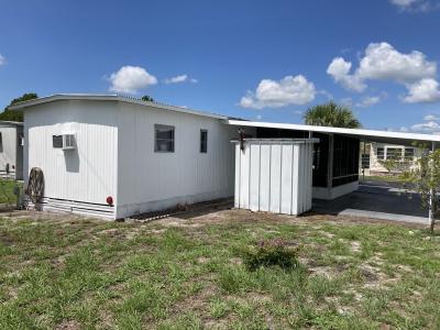 Photo 3 of 11 of home located at 213 Esther Street Lakeland, FL 33815