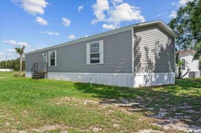 Photo 3 of 15 of home located at 1900 S. Lake Reedy Blvd. #30 Frostproof, FL 33843