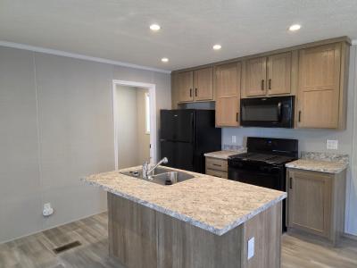 Mobile Home at 2556 Loch Lomond Dr Highland, MI 48357