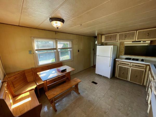 1971 Broadmorer ab Mobile Home