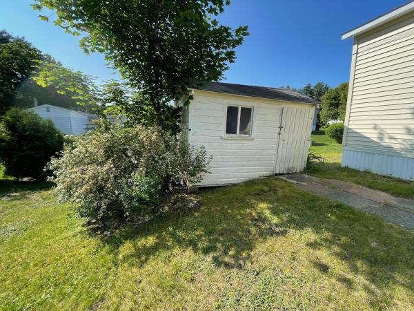 1971 Broadmorer ab Mobile Home