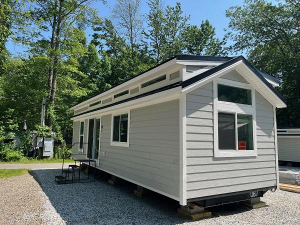 2025 Great Outdoors Cottages Lifestyle 210 Mobile Home