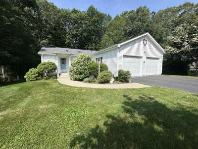 Mobile Home at 3 Heather Brook Road Uncasville, CT 06382